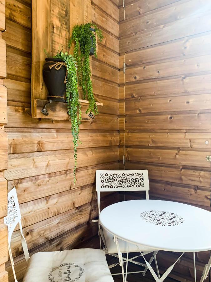 Cosmo Ideal Famille Rue Carnot Annecy Exterior photo